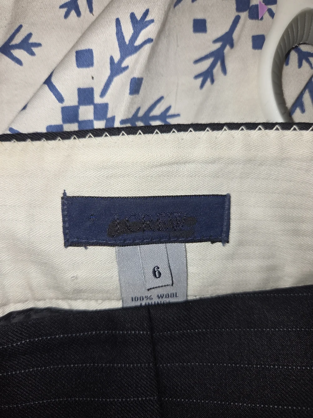 Classic J. Crew pinstripe pencil skirt made of 100% wool.